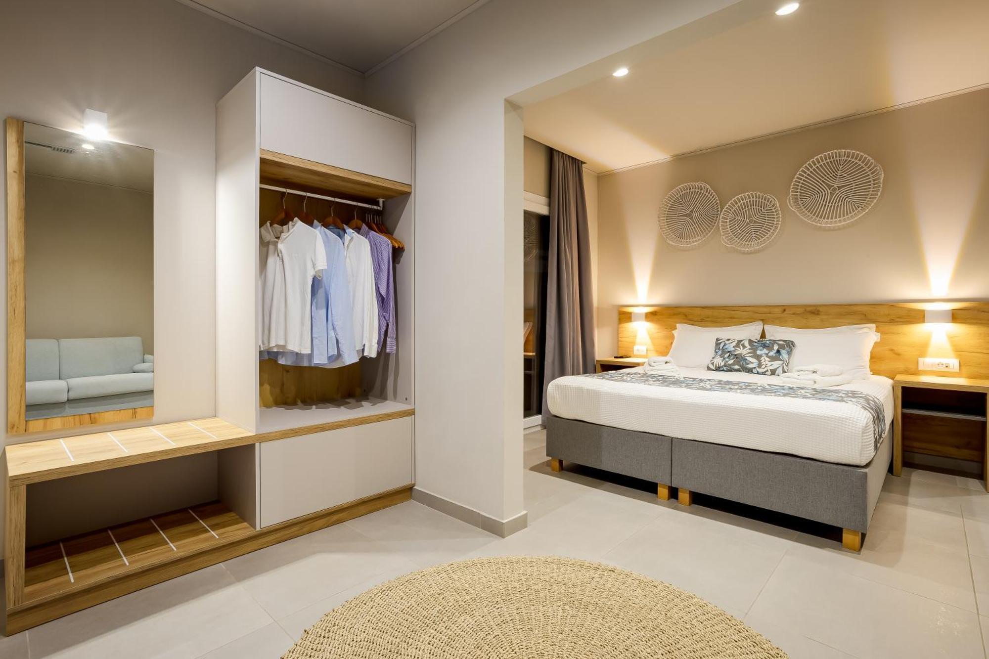 Sarpidon Suites Agia Marina Exterior foto